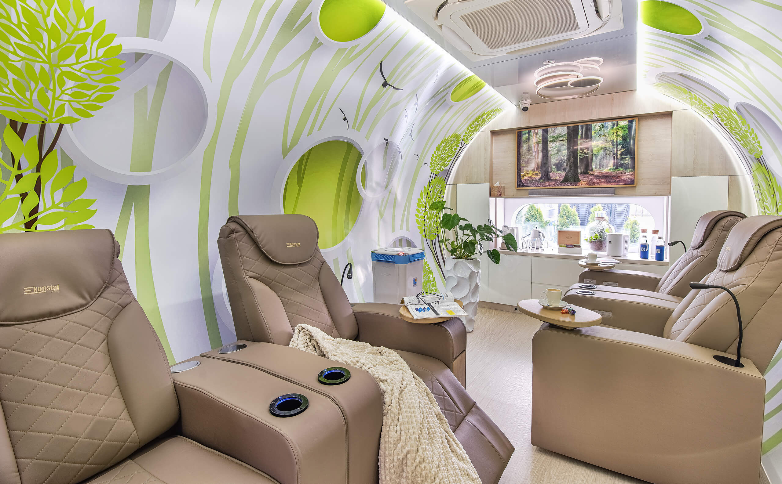 Interior of the Oxygen Clinic pressurised chamber